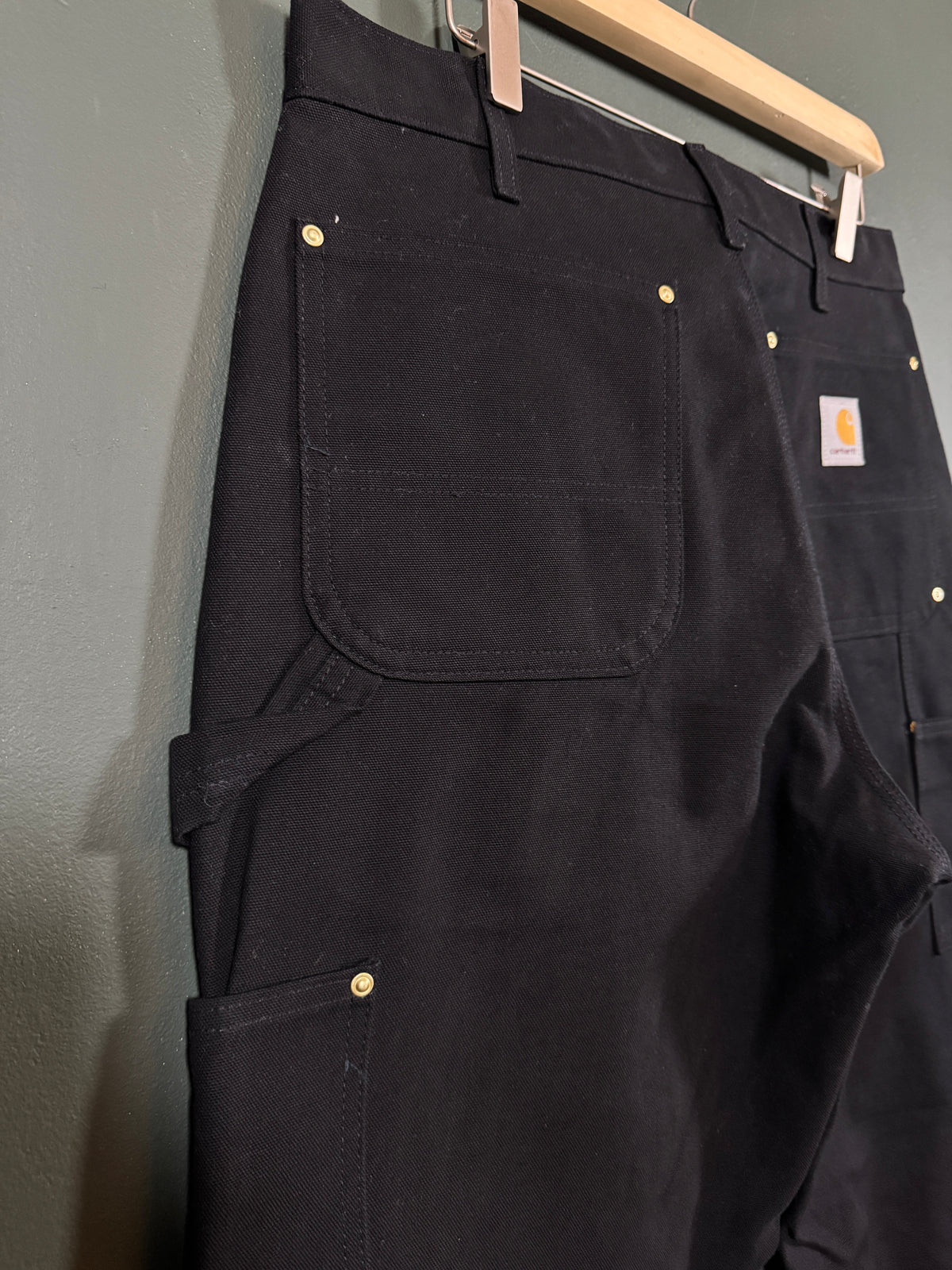 Carpintero Carhartt Negro