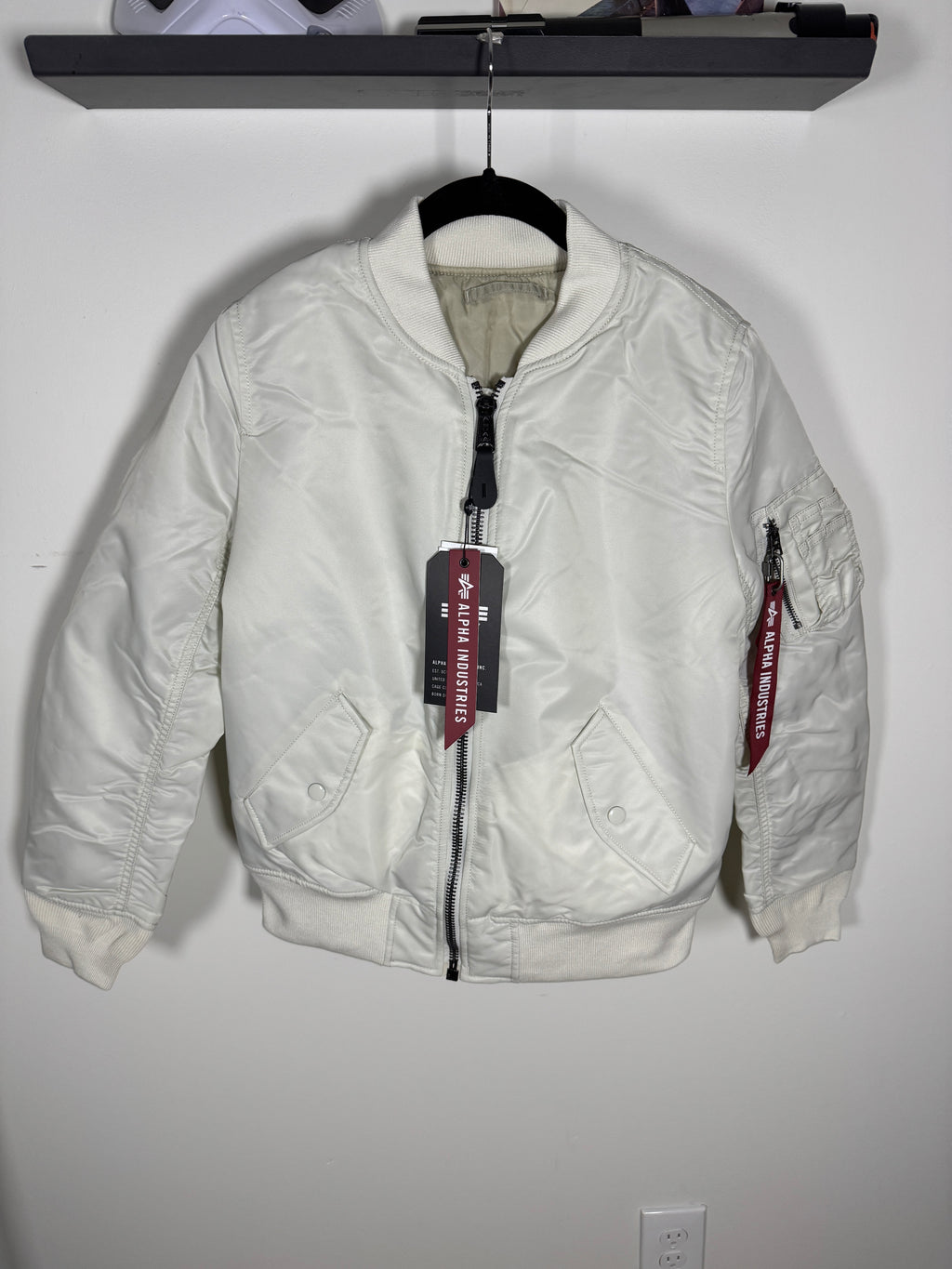 Alpha Industries Ma-1 Bomber Jacket "Nueva"