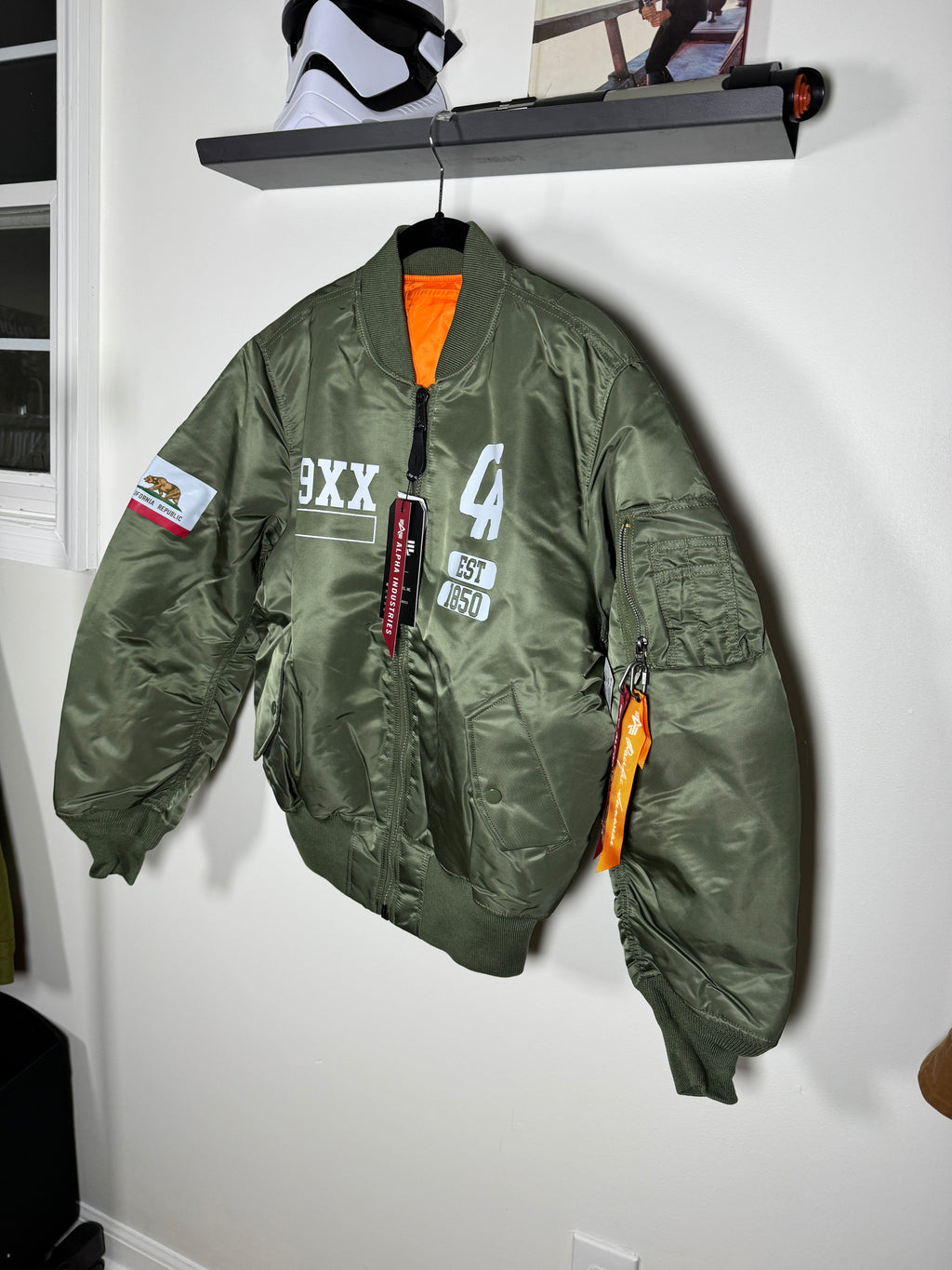 Chaqueta Alpha Industries Ma-1 Bomber Jacket - California Edition "Nueva"