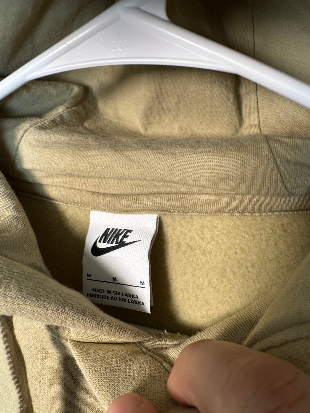 Buzo Nike beige