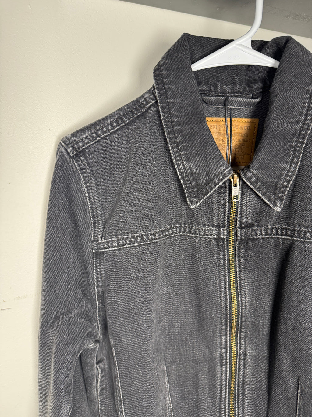 Chaqueta Levi's Dart Trucker "Nueva"