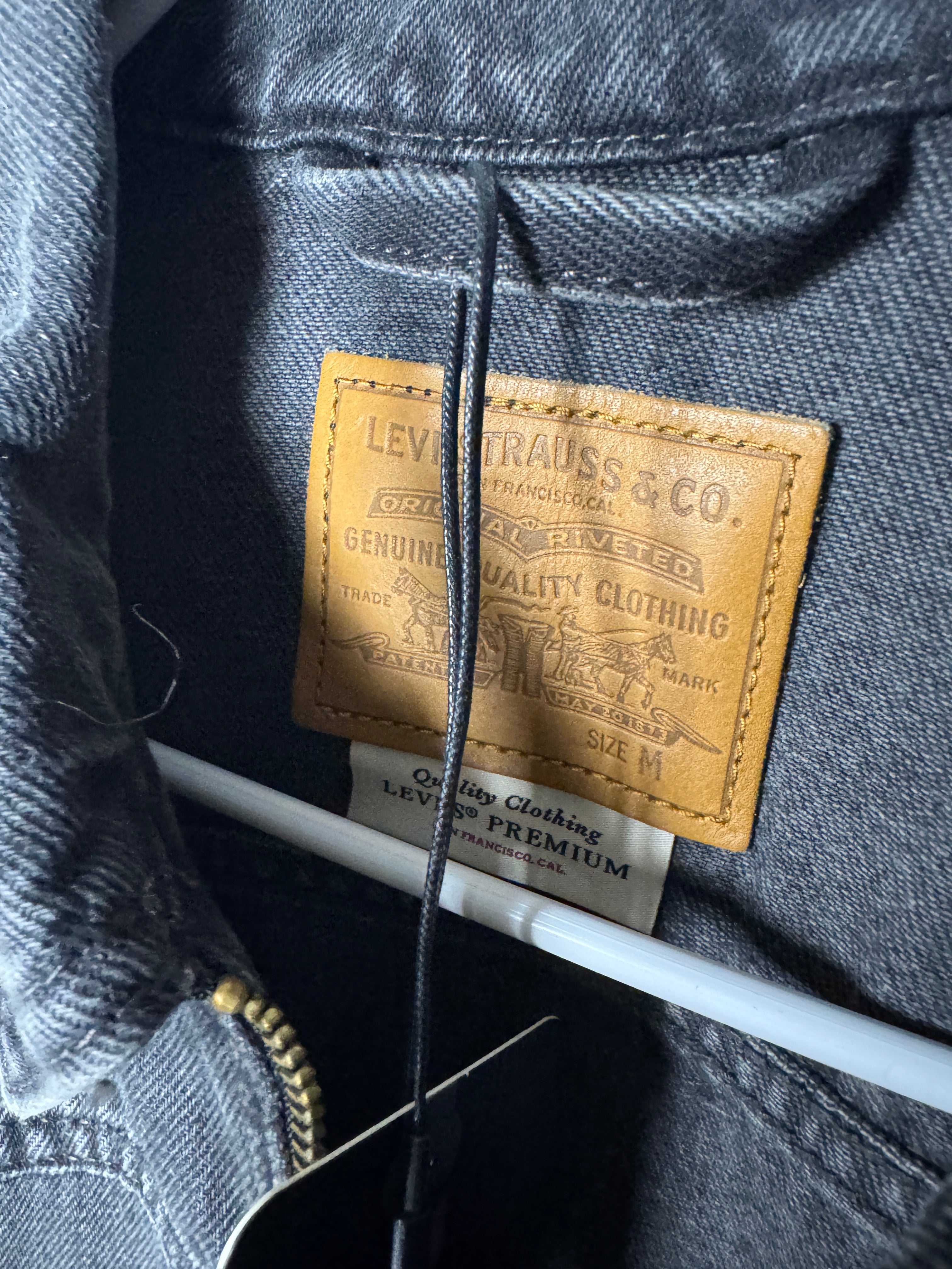 Chaqueta Levi's Dart Trucker "Nueva"