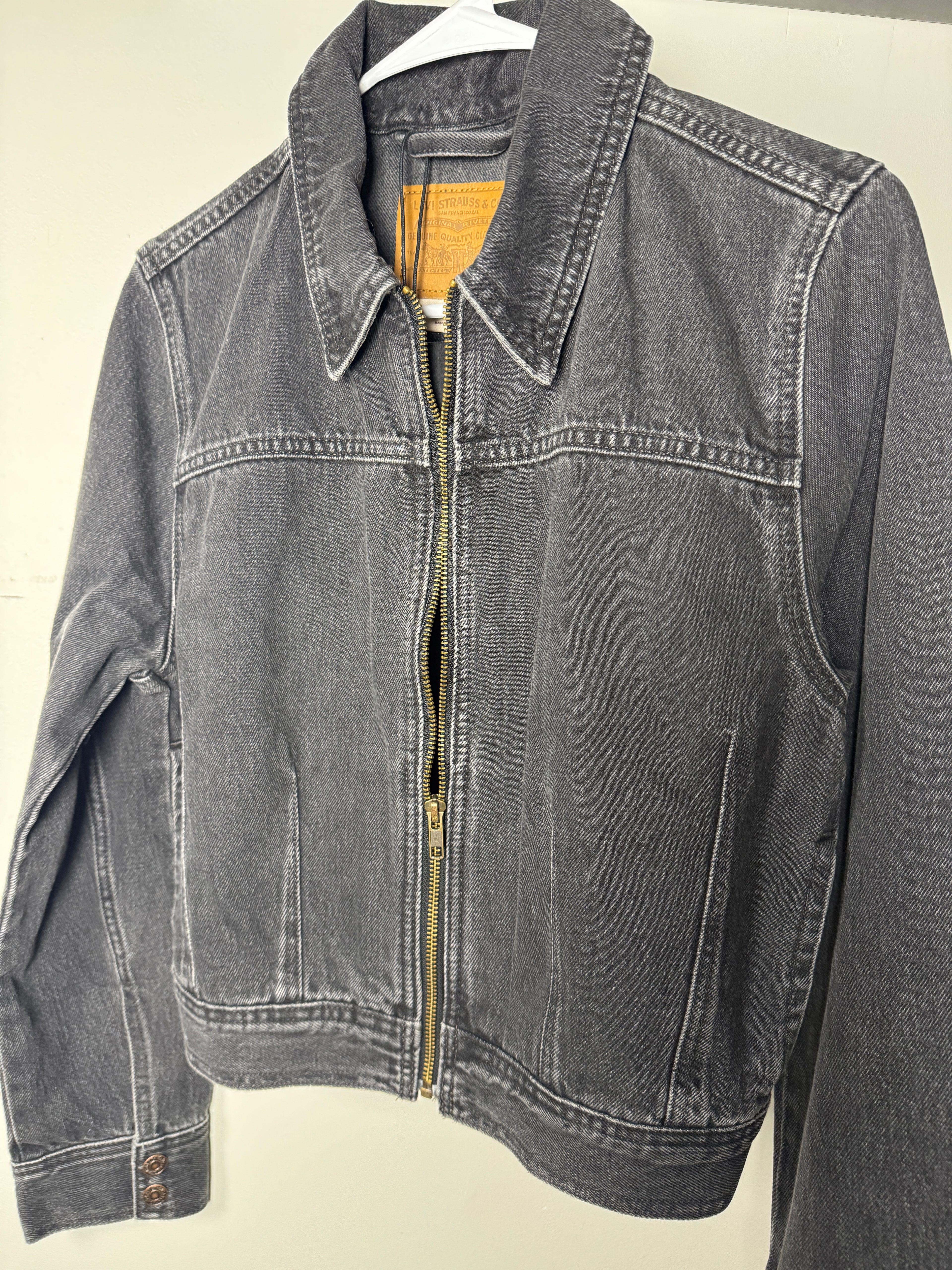 Chaqueta Levi's Dart Trucker "Nueva"