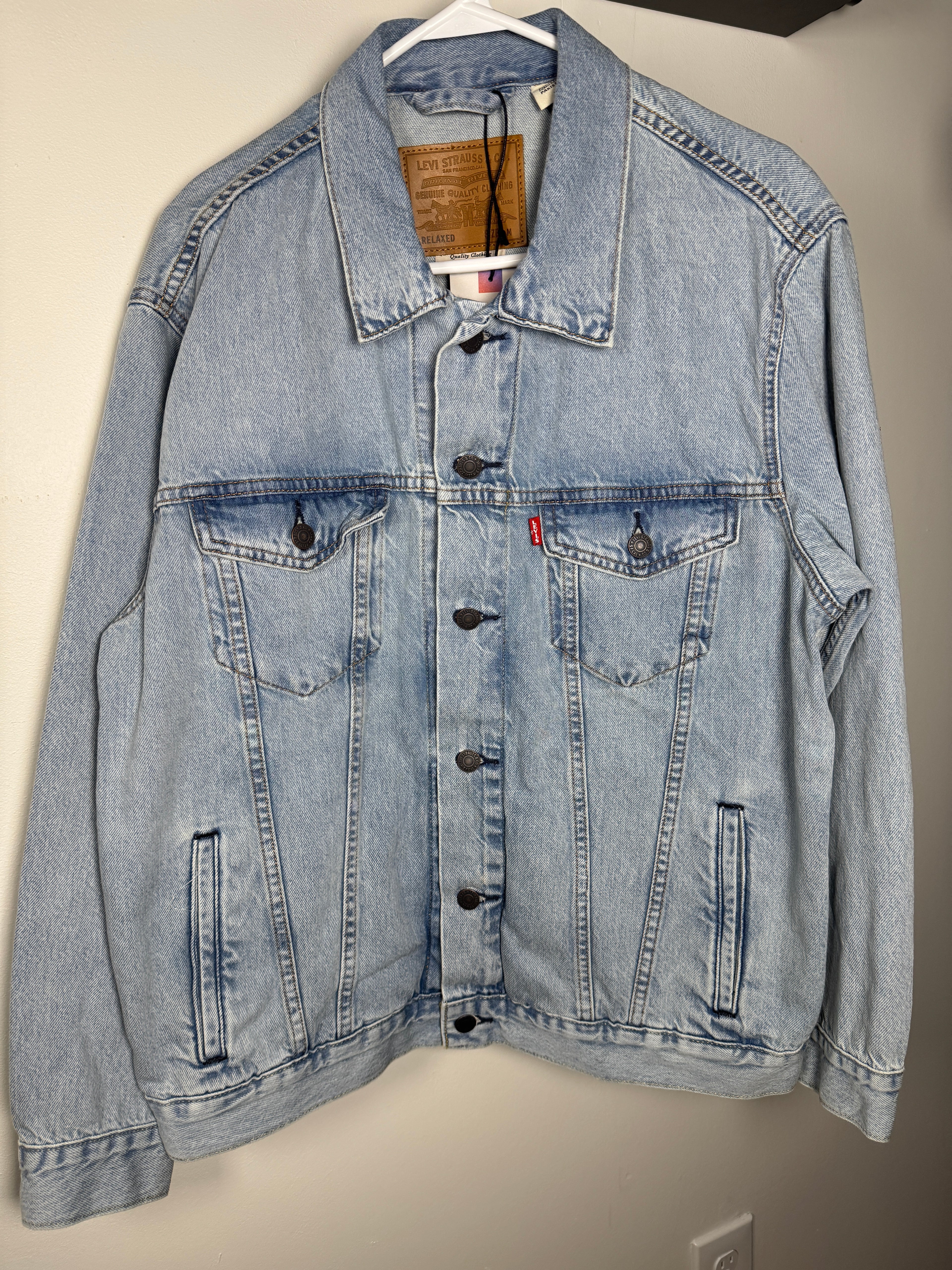 Chaqueta Levi's Trucker "Nueva"