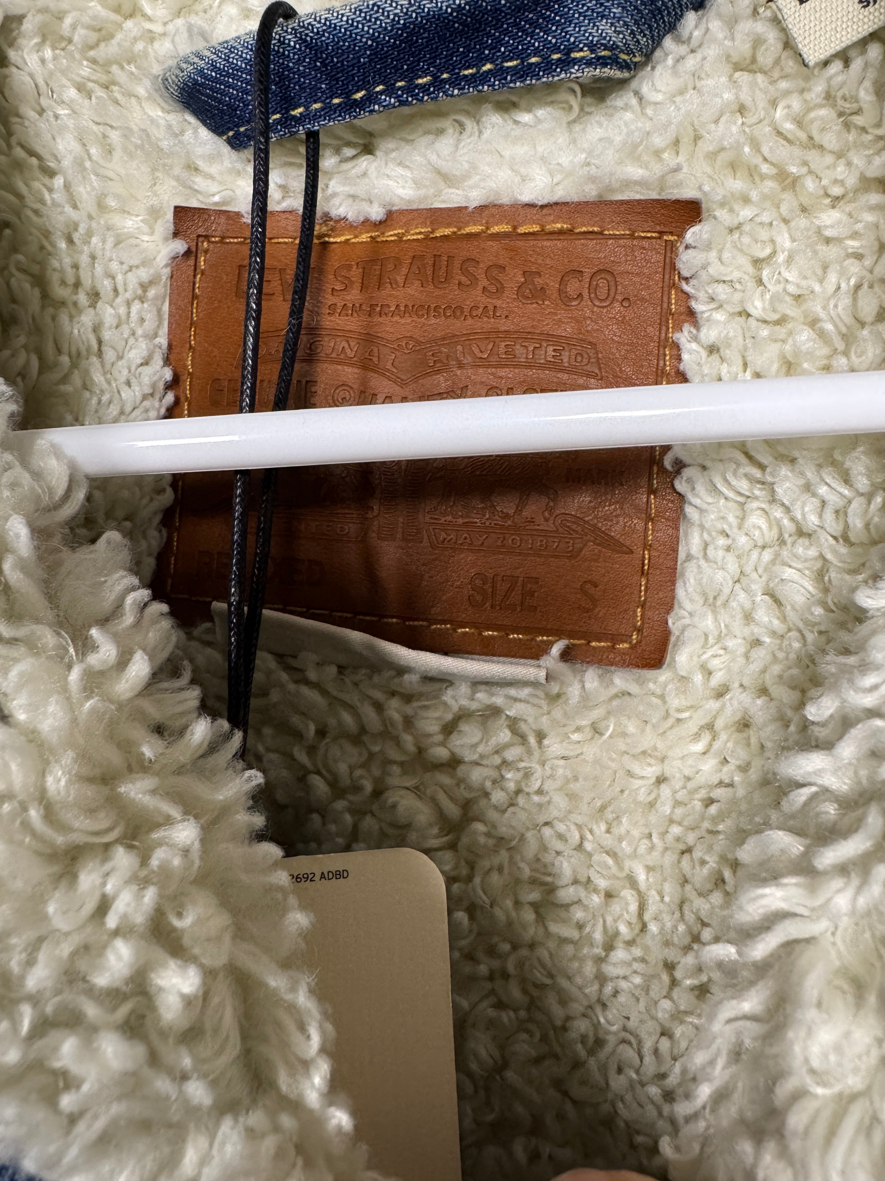 Chaqueta Levi's Western Sherpa "Nueva"