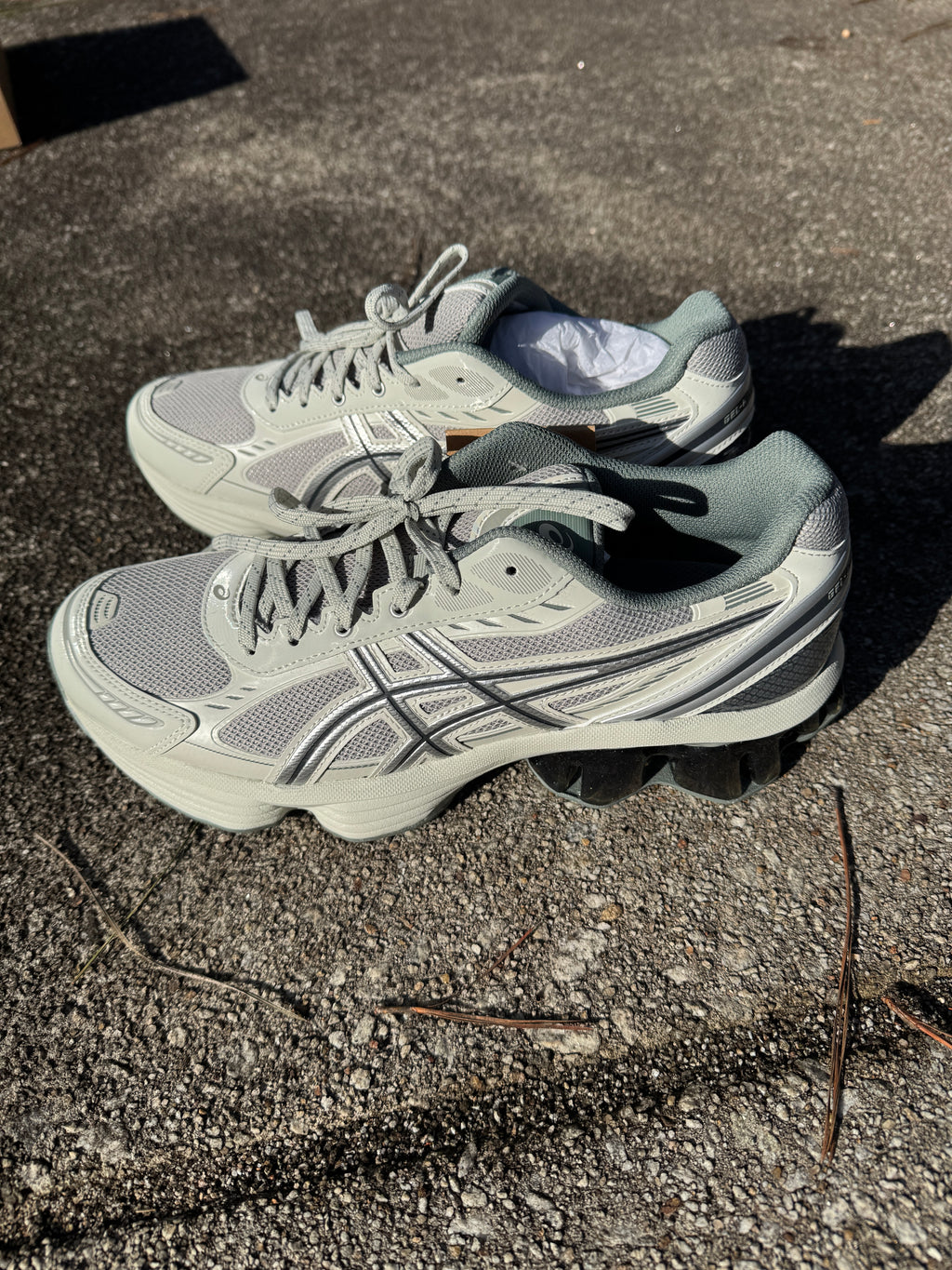 ASICS GEL-KINETIC™ FLUENT "Metallic Silver" Hombre