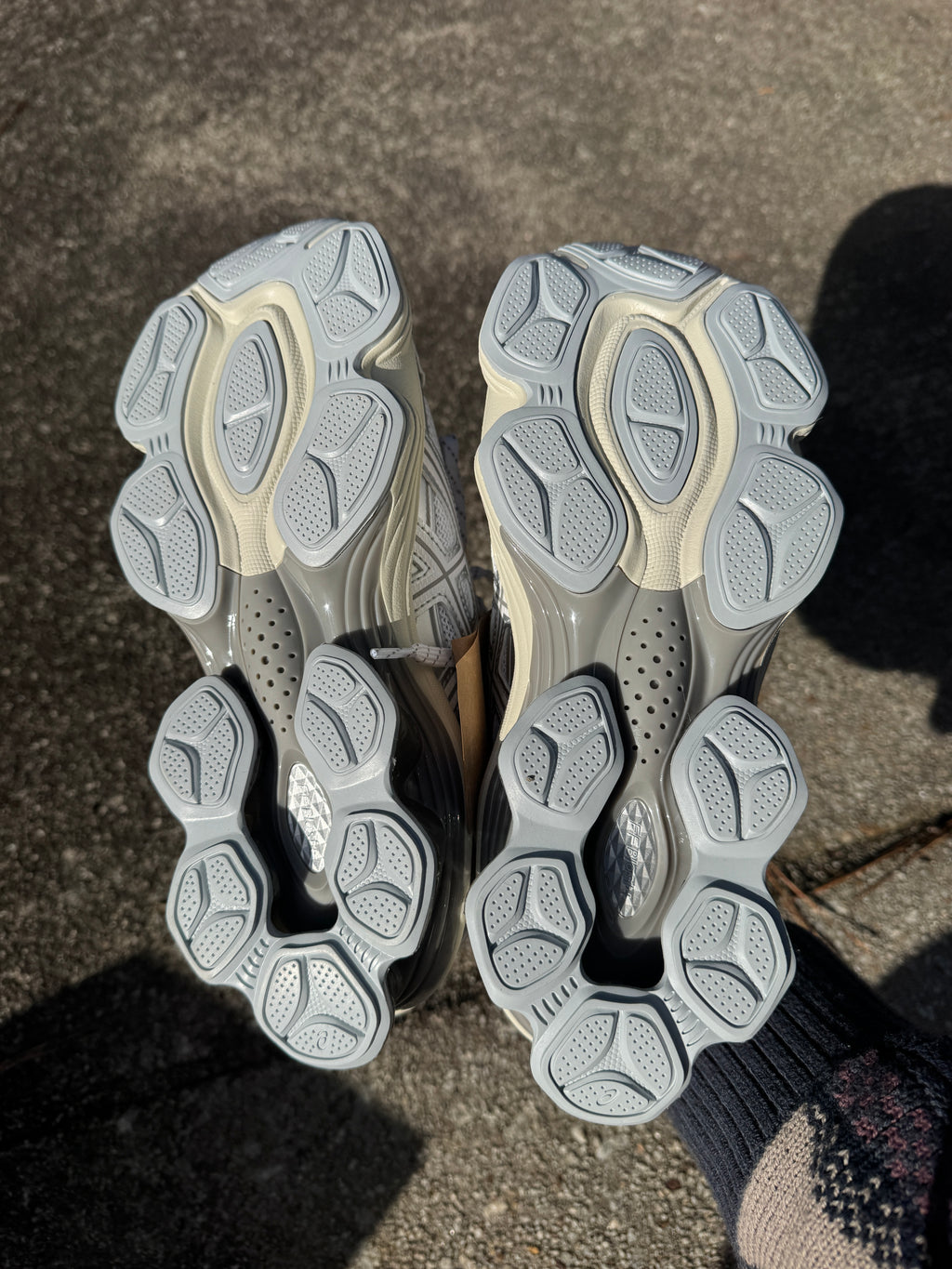 ASICS GEL-KINETIC™ FLUENT "Metallic Grey"