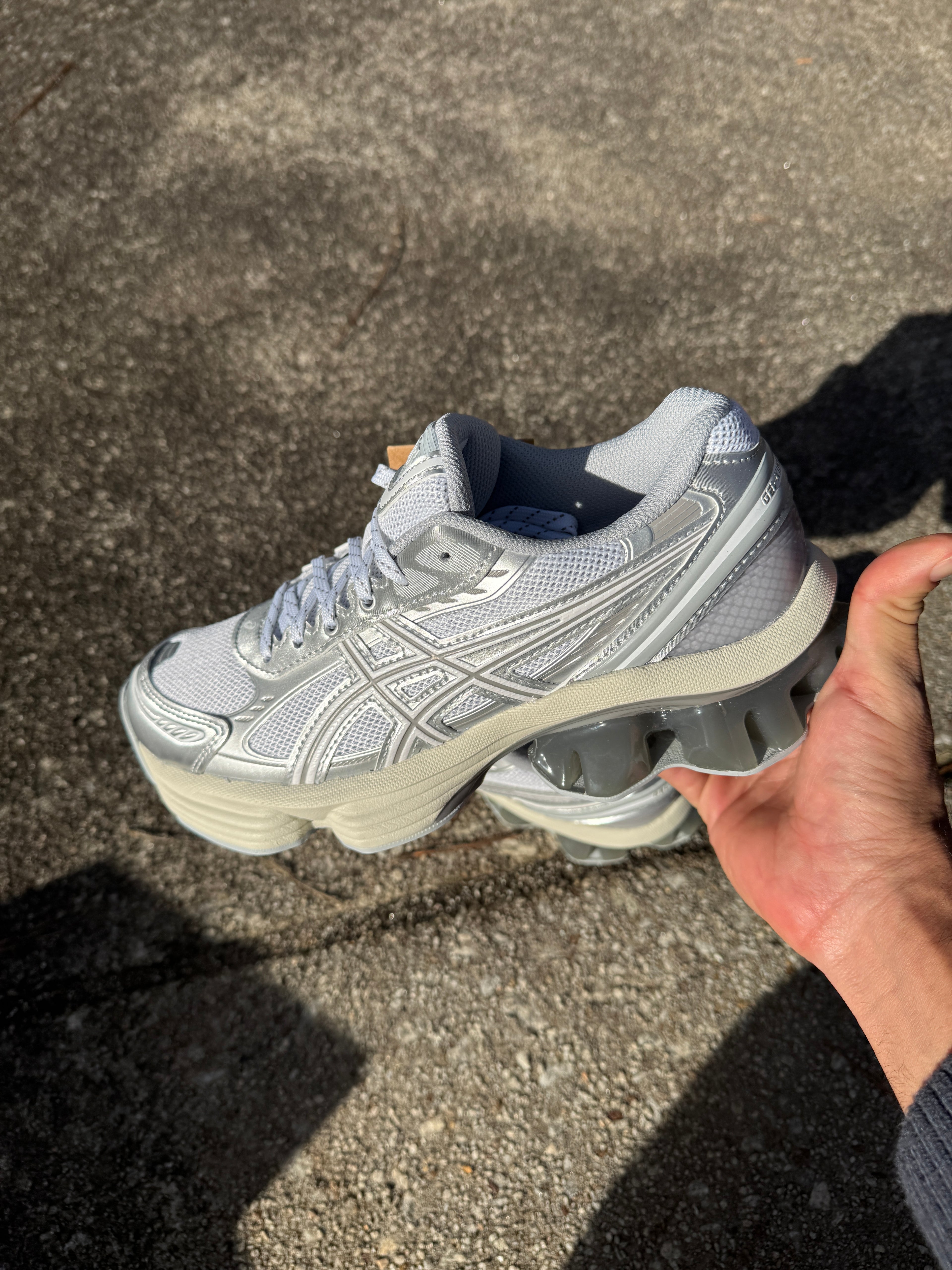 ASICS GEL-KINETIC™ FLUENT "Metallic Grey"
